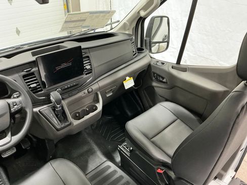 New 2026 Ford Transit 250 Base image 22