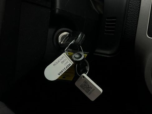 Used 2017 Ford Expedition XLT image 27