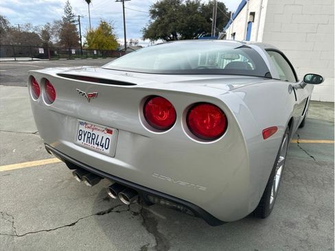 Used 2008 Chevrolet Corvette Coupe 2D w/ Preferred Equipment Group image 10