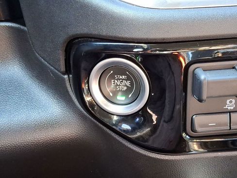 Certified 2023 Chevrolet Silverado 1500 RST AWD/4WD image 22