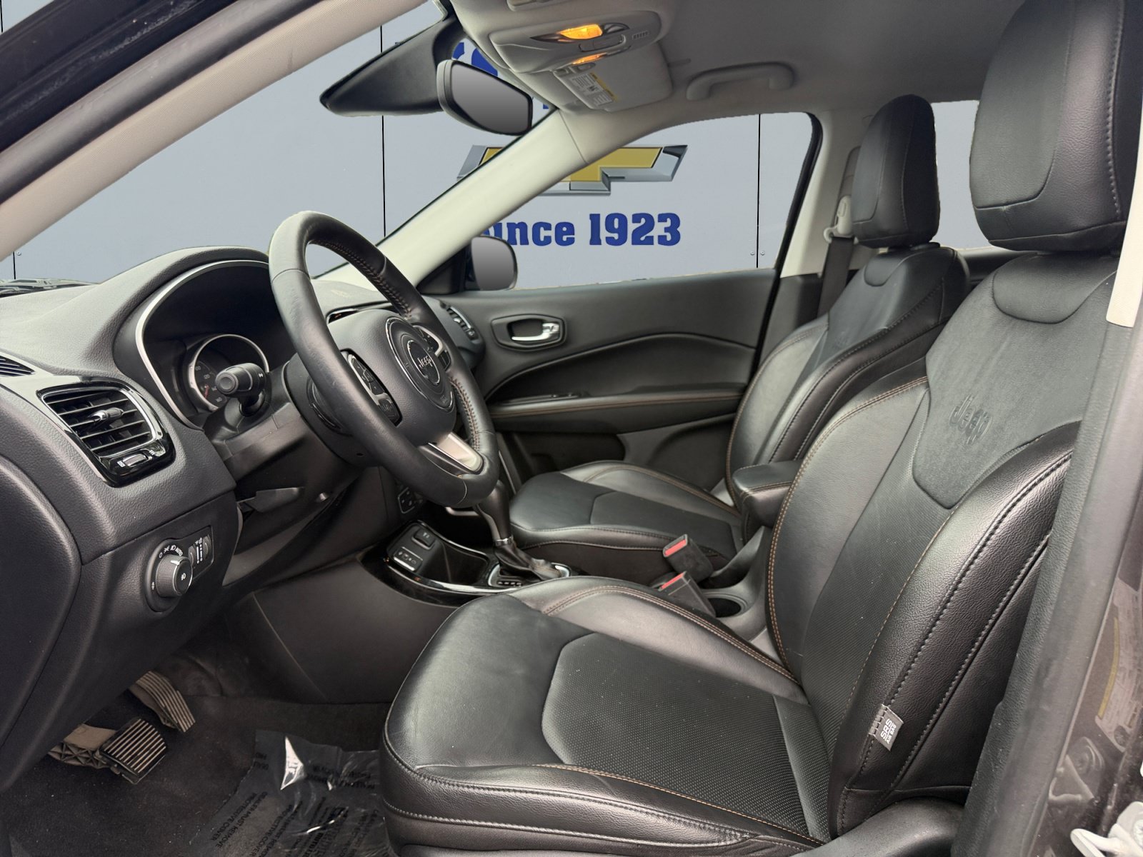 Used 2020 Jeep Compass Limited FWD image 10