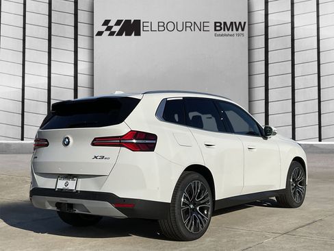 New 2025 BMW X3 xDrive30i w/ Convenience Package image 4