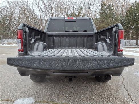Used 2021 RAM 1500 Big Horn image 8