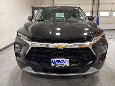 Used 2023 Chevrolet Blazer LT w/ Driver Confidence Package image 9