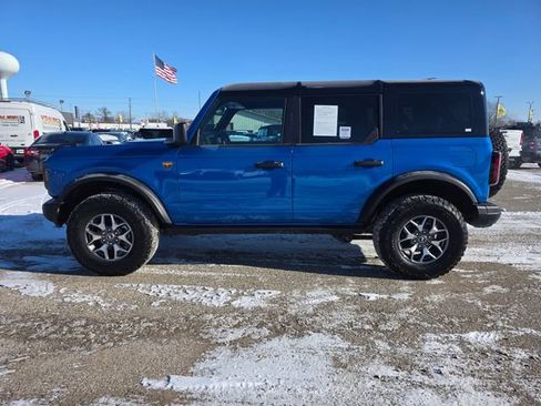 Used 2025 Ford Bronco Badlands AWD/4WD image 6
