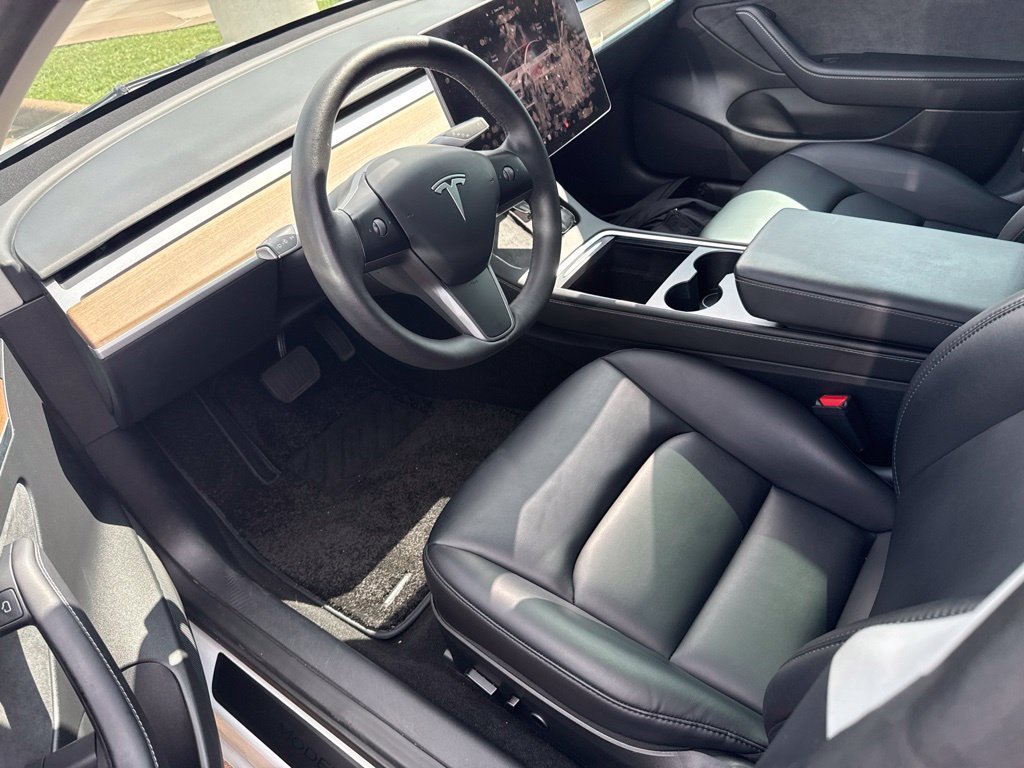 Used 2023 Tesla Model 3 Standard Range RWD image 5