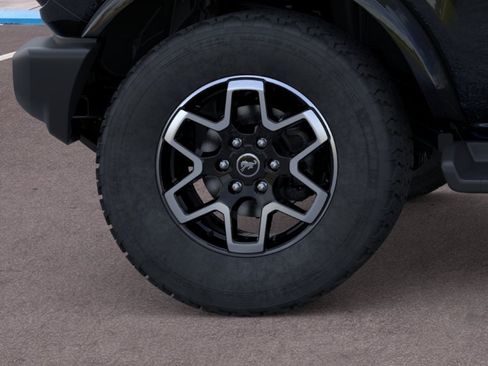 New 2026 Ford Bronco Outer Banks AWD/4WD image 21