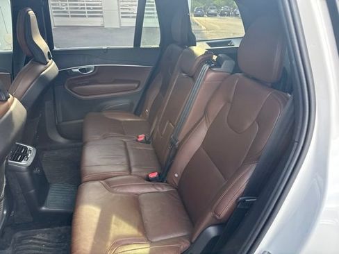 Used 2024 Volvo XC90 T8 Ultimate w/ Protection Package Premier AWD/4WD image 10
