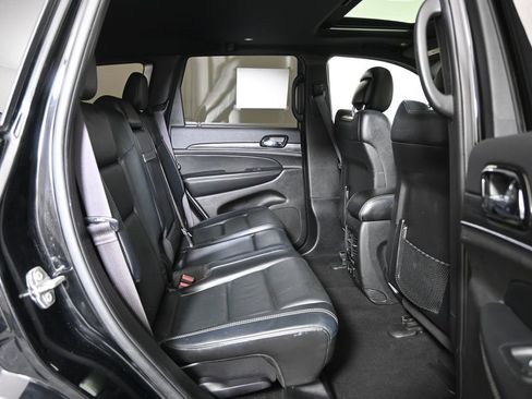 Used 2021 Jeep Grand Cherokee Limited w/ Quick Order Package 28K 80th AWD/4WD image 16