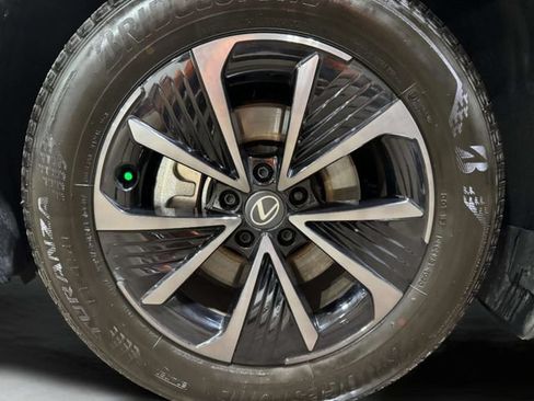 Certified 2026 Lexus RZ 350e 2WD w/ Accessory Package (2T) image 33