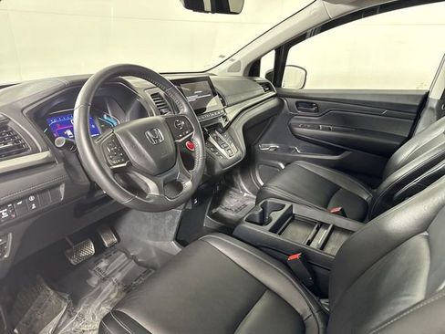 Used 2023 Honda Odyssey EX-L image 4