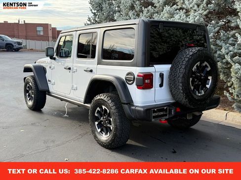 Used 2025 Jeep Wrangler Unlimited Rubicon image 6