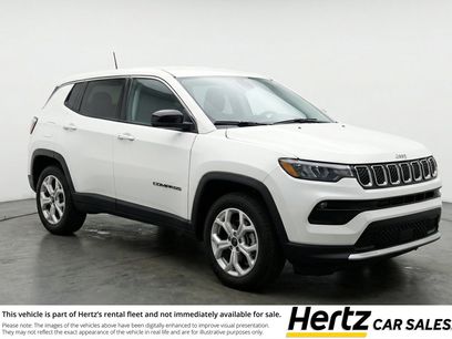 Used 2025 Jeep Compass Latitude