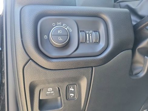Used 2026 RAM 1500 Laramie w/ Night Edition AWD/4WD image 9