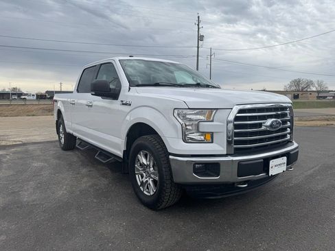 Used 2016 Ford F150 XLT w/ Equipment Group 302A Luxury AWD/4WD image 36