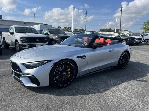 Used 2022 Mercedes-Benz SL 63 AMG 4MATIC image 10