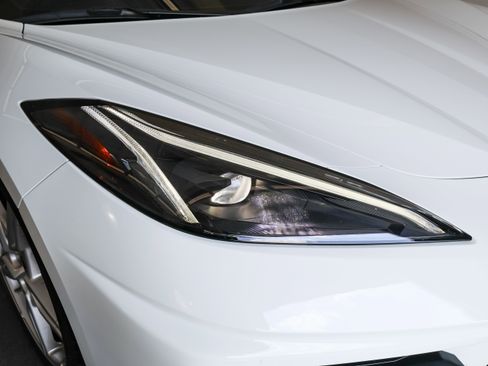 Used 2023 Chevrolet Corvette Stingray Preferred Cpe w/ Z51 Performance Package RWD image 48