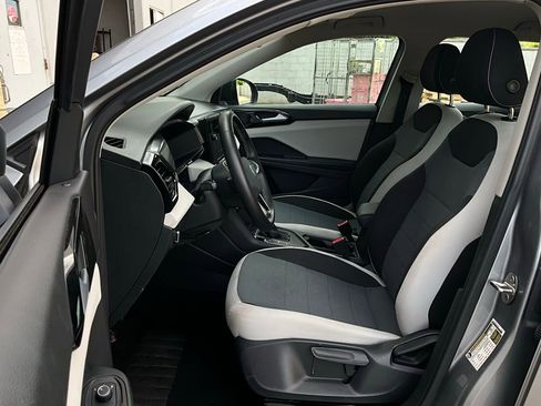 Used 2025 Volkswagen Taos S image 10