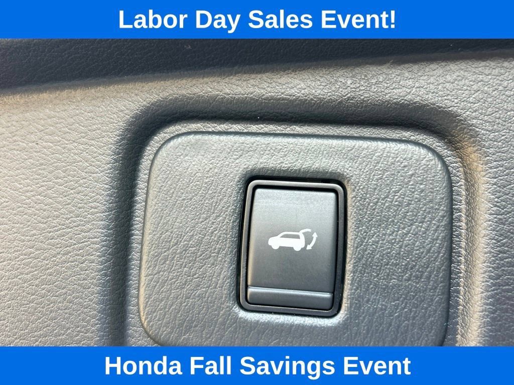 Used 2021 Nissan Murano Platinum w/ Cargo Package FWD image 12