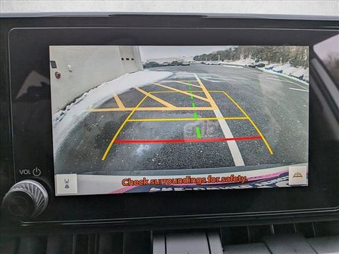 Used 2023 Toyota RAV4 XLE image 13