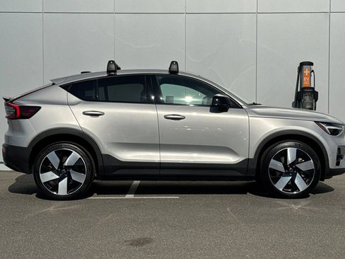 Used 2023 Volvo C40 P8 Recharge Ultimate AWD/4WD image 6