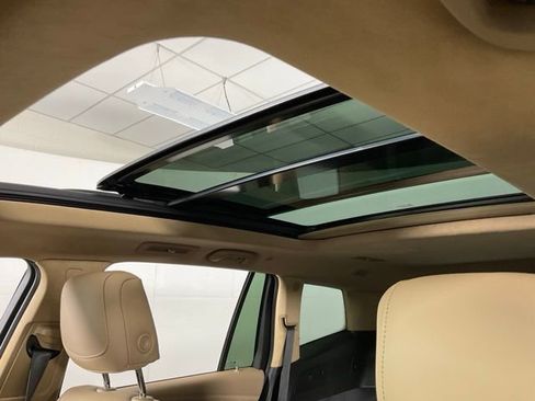 Used 2024 Cadillac XT6 Sport w/ Platinum Package image 22