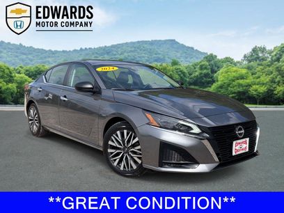 Used 2024 Nissan Altima 2.5 SV
