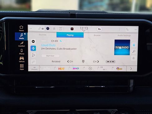 New 2026 Jeep Gladiator Sahara image 11