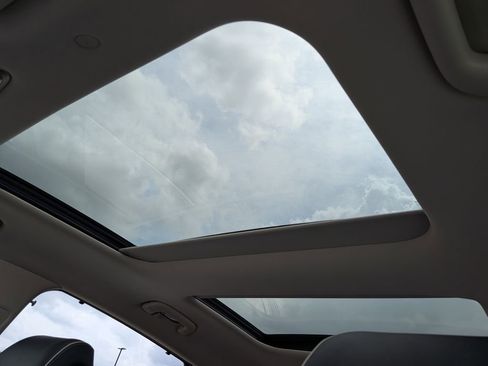 Used 2023 Genesis GV80 2.5T w/ Prestige Package image 25