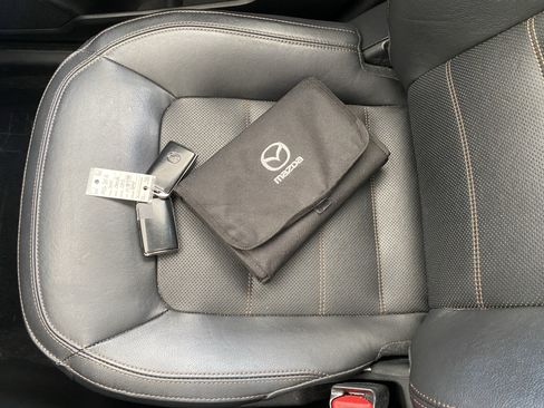 Used 2020 MAZDA CX-5 Grand Touring FWD image 9