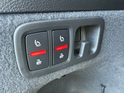 Used 2019 Audi Q7 3.0T Premium w/ Convenience Package image 14