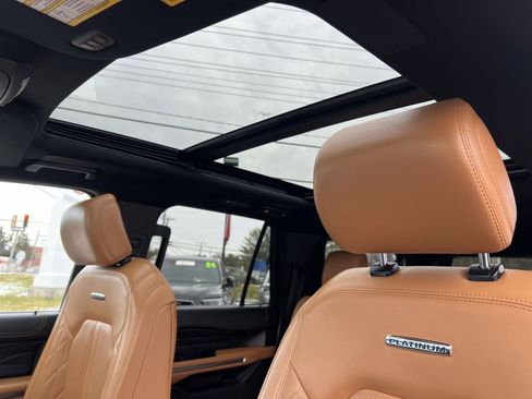 Used 2023 Ford Expedition Max Platinum image 24