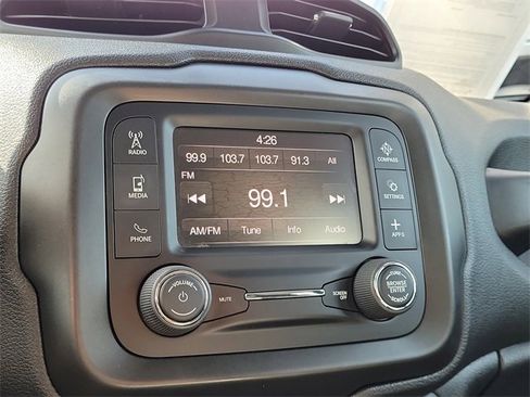 Used 2019 Jeep Renegade Sport image 20