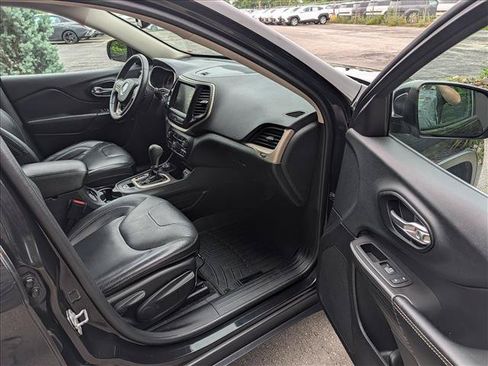 Used 2015 Jeep Cherokee Limited AWD/4WD image 12