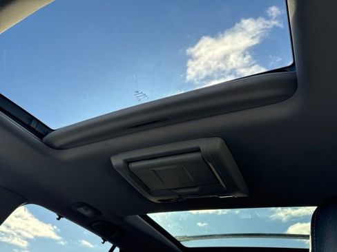 Used 2018 Honda Pilot Elite image 20