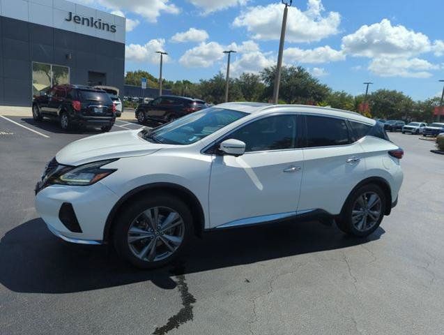 Certified 2019 Nissan Murano Platinum w/ Cargo Package AWD/4WD image 13
