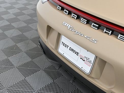 Certified 2023 Porsche 911 Targa 4S image 36