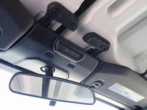 Used 2023 Jeep Gladiator Sport image 36