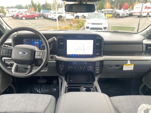 New 2026 Ford F250 XLT w/ XLT Premium Package image 27