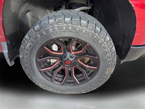 Used 2024 Chevrolet Silverado 1500 LT Trail Boss image 4