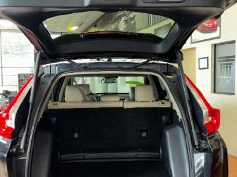 Used 2017 Honda CR-V EX-L image 9