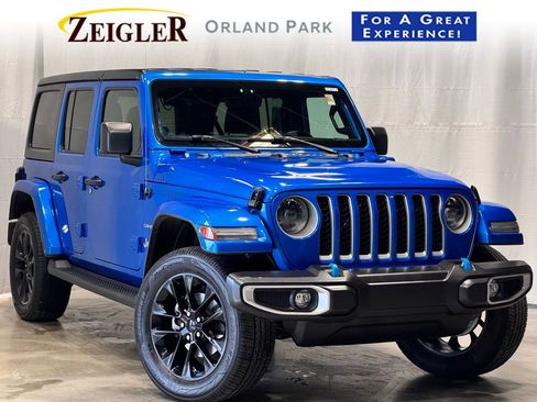 Used 2023 Jeep Wrangler Unlimited Sahara w/ Cold Weather Group image 1