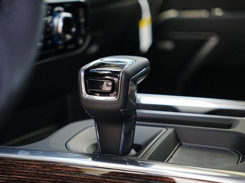 New 2026 GMC Sierra 1500 Elevation w/ Elevation Premium Package image 12