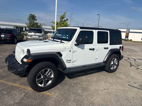 Used 2020 Jeep Wrangler Unlimited Sport S AWD/4WD image 2