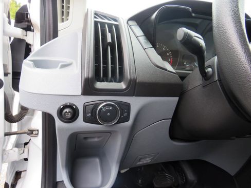 Used 2019 Ford Transit 250 148 Low Roof RWD image 25