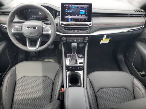 New 2026 Jeep Compass Trailhawk w/ Sun, Sound & Navigation Group AWD/4WD image 8