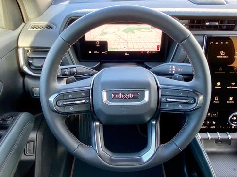 New 2026 GMC Terrain AT4 w/ LPO, Black Badging Package image 38