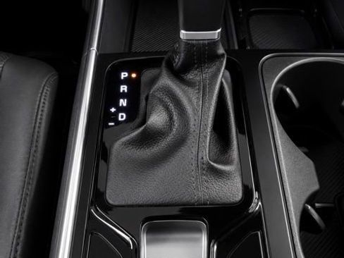 Used 2026 Kia Carnival SX w/ SX Dark Edition Package FWD image 38