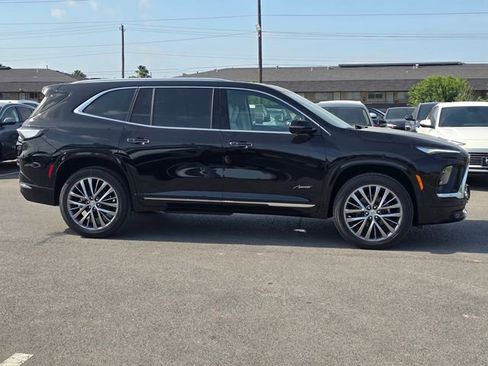 New 2026 Buick Enclave Avenir w/ Super Cruise Package FWD image 4