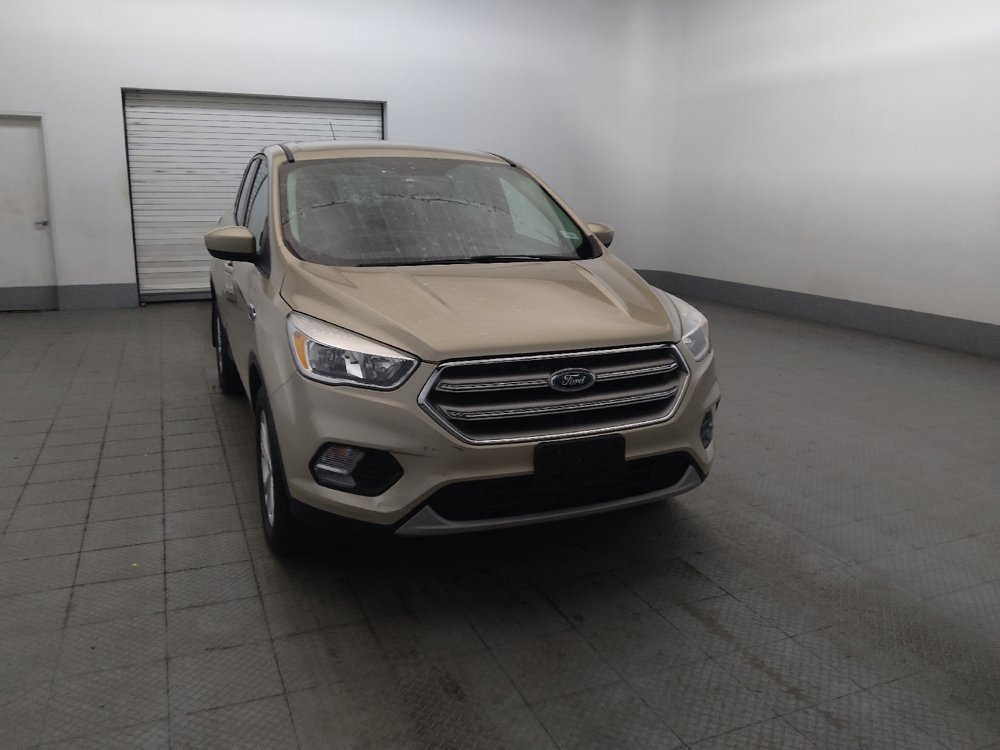 Used 2017 Ford Escape SE w/ SE Cold Weather Package AWD/4WD image 14